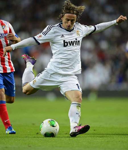 国足踢出赛季最佳半场？