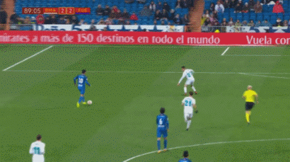 康宁汉姆自投自抢成功，邓罗三分绝平失败，活塞惜败