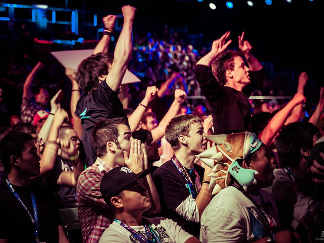 时常以犀利 时常以犀利